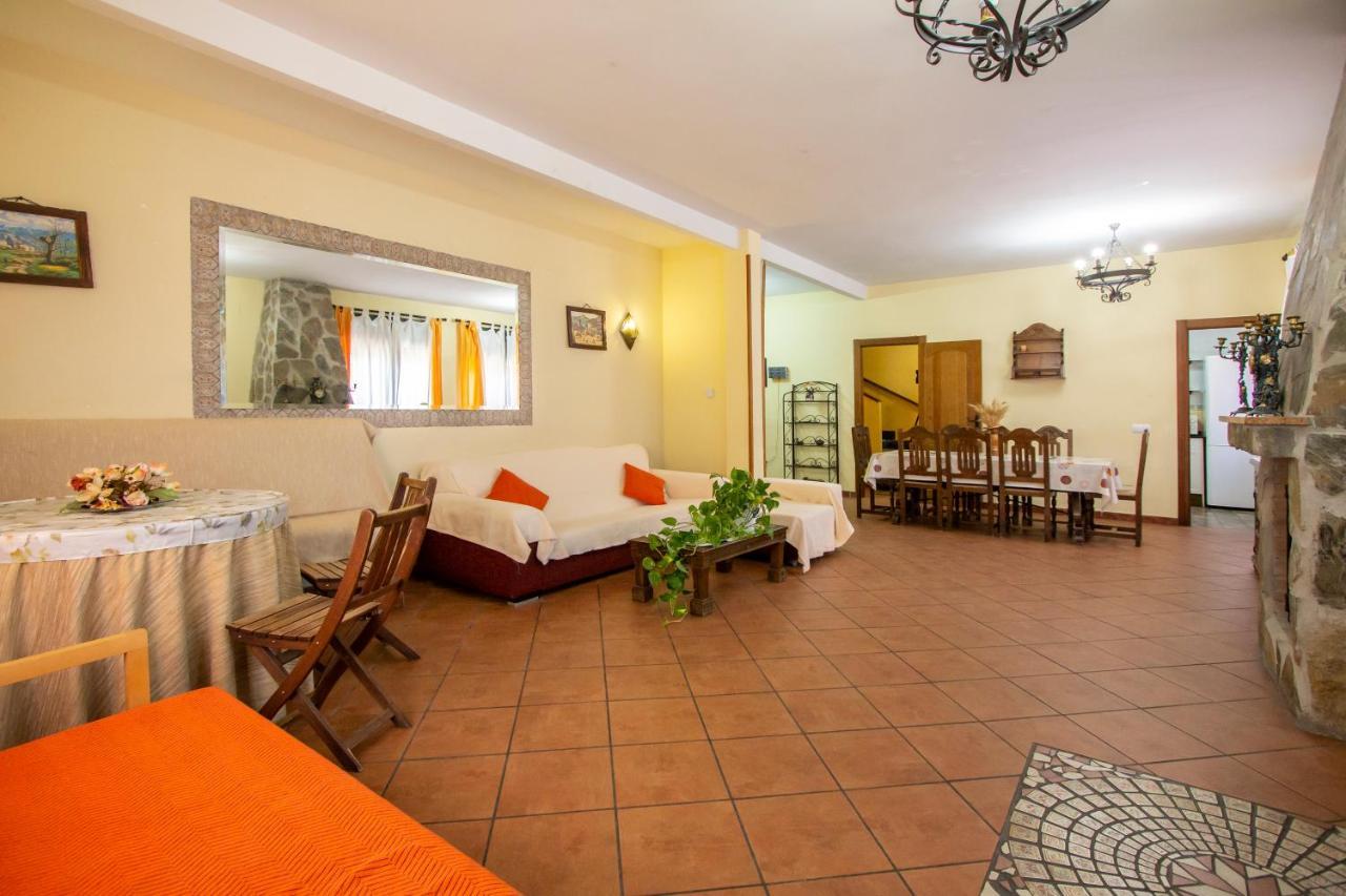 Valdelaguna Casa Rural Las Eras מראה חיצוני תמונה